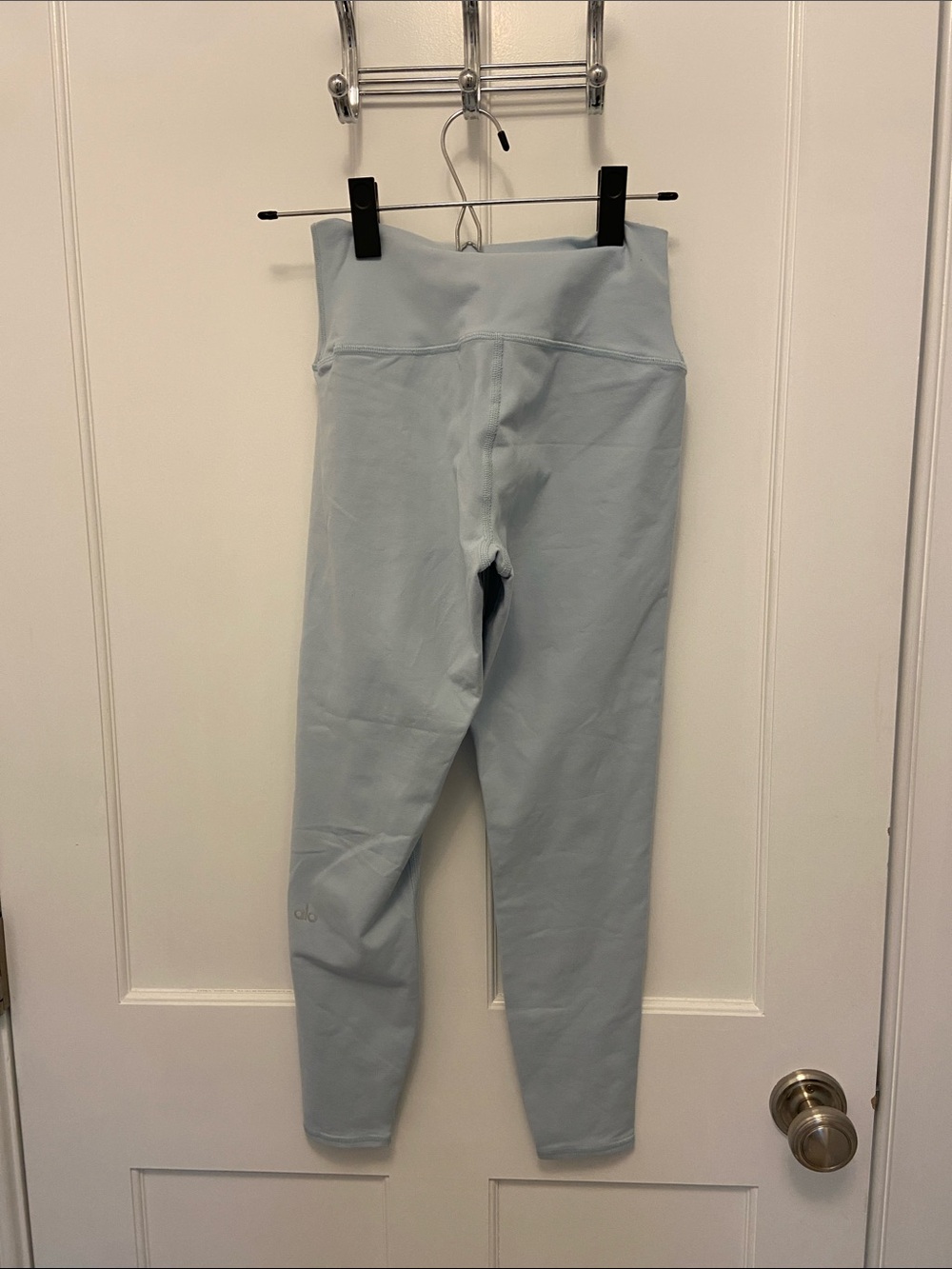 ALO Yoga Ice Blue High-Rise Leggings - Picture 3 of 4